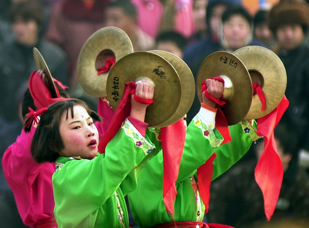 Una bella immagina di bambini in uno Spring festival cinese: saranno loro i protagonisti di domani di una Cina in rapida ascesa