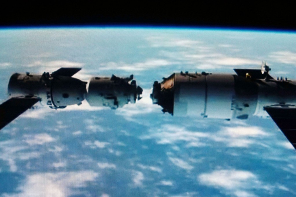 La Cina ha compiuto il suo primo docking nello spazio