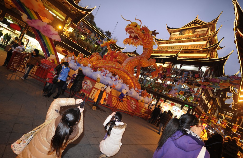 Dragoni in tutta la Cina per festeggiare il capodanno