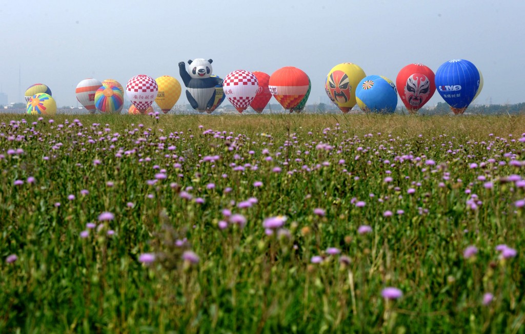 Mongolfiere al Festival degli sport in volo di Zhengzhou