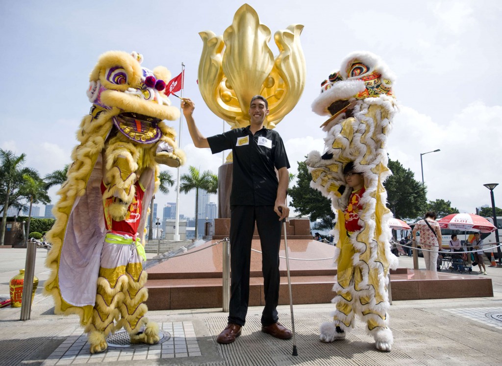 Sultan Kosen con due leoni danzanti