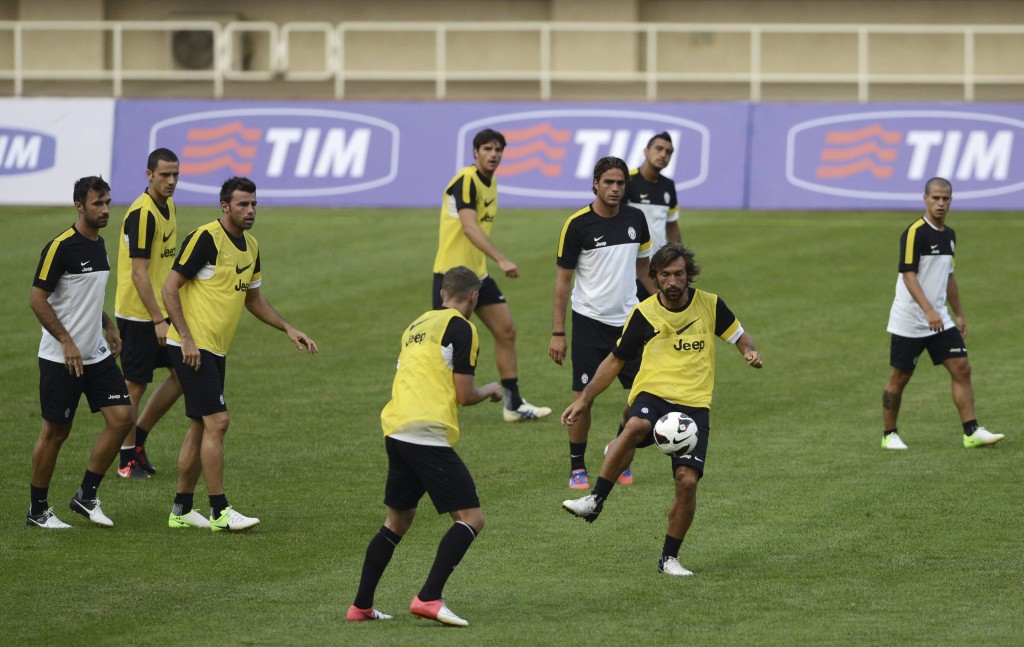 La Juventus si allena allo Stadio Olimpico di Pechino